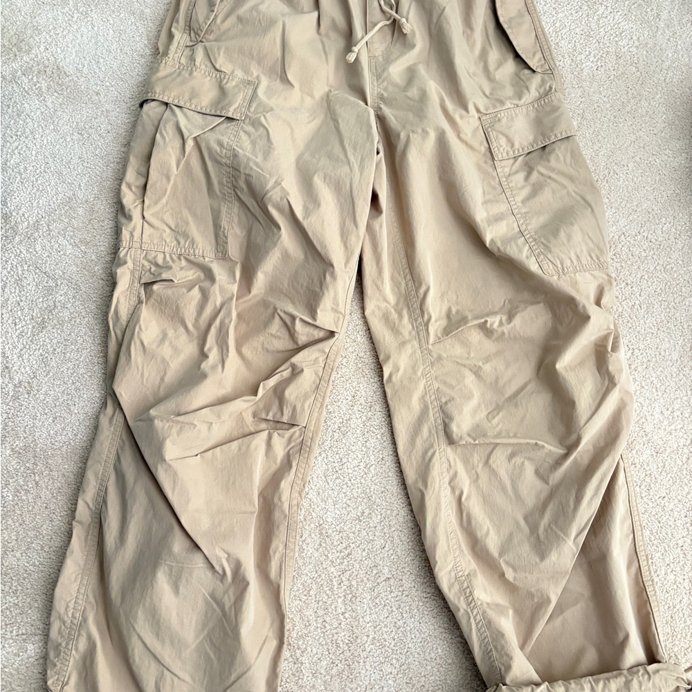 TNA Aritzia Parachute cargo pants